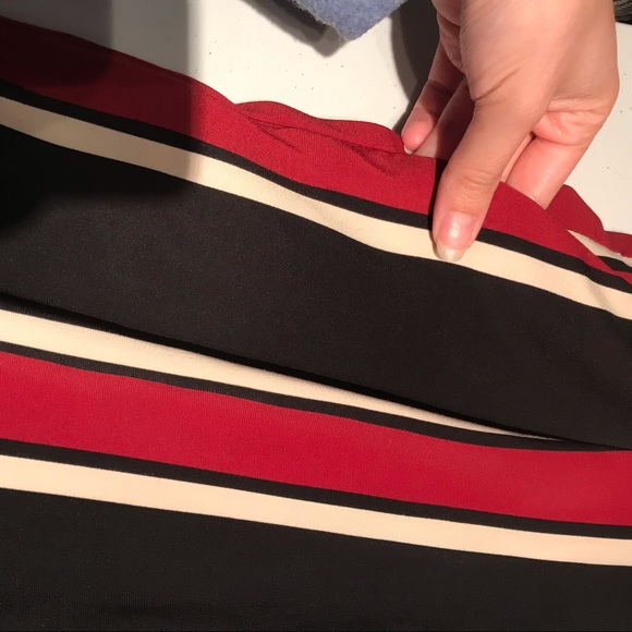 📦5/$50 Zara Striped Slightly Wide Leg Cropped Pants in Black Red Beige XS - Picture 7 of 14